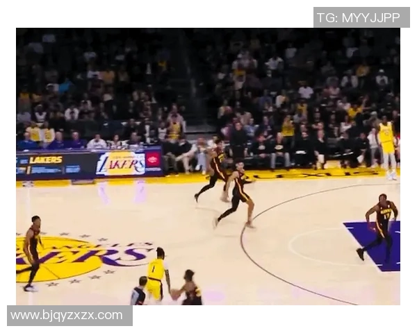 湖人对阵老鹰精彩录播回顾11月12日比赛亮点与精彩瞬间分析